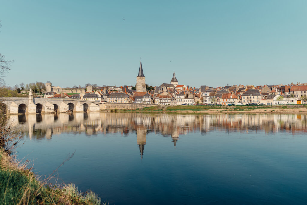 Une quarantaine de kilomètres séparent La Charité de Nevers le long de la Loire à vélo / Photo par Romain Liger pour Koikispass